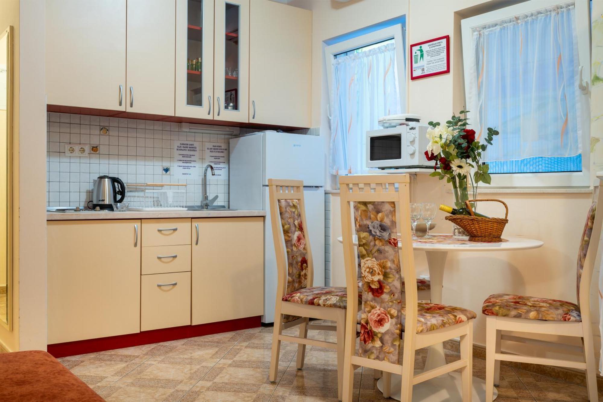 Adriatic Apartment Неум Екстер'єр фото